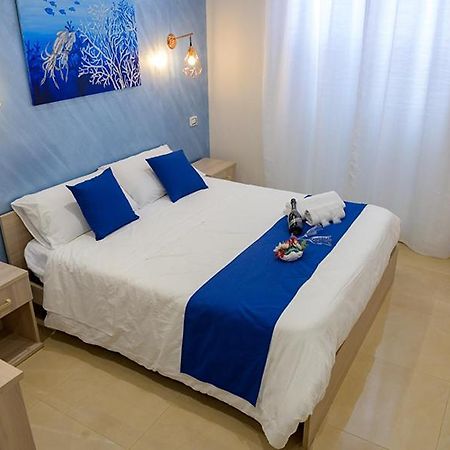 تيراسيني Corallo Rosso B&B المظهر الخارجي الصورة