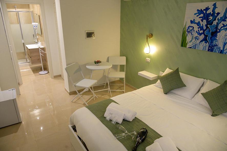 تيراسيني Corallo Rosso B&B المظهر الخارجي الصورة