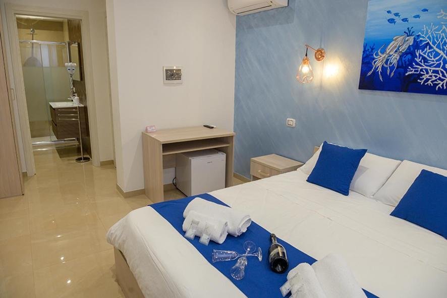 تيراسيني Corallo Rosso B&B المظهر الخارجي الصورة
