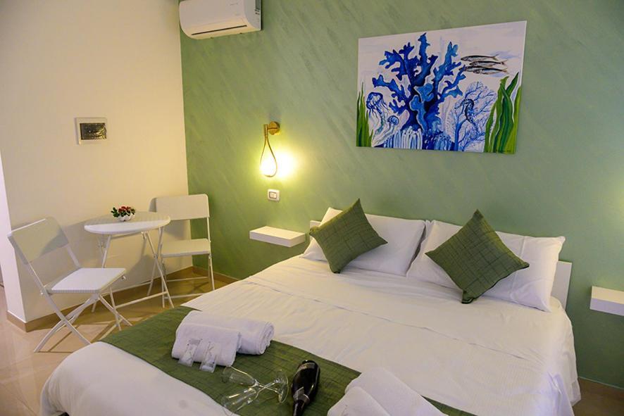 تيراسيني Corallo Rosso B&B المظهر الخارجي الصورة