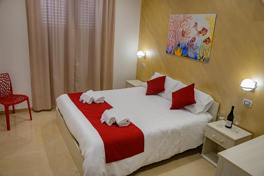 تيراسيني Corallo Rosso B&B المظهر الخارجي الصورة